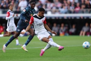 Eintracht Frankfurt vs RB Leipzig (23:30 – 26/04) | Xem lại trận đấu